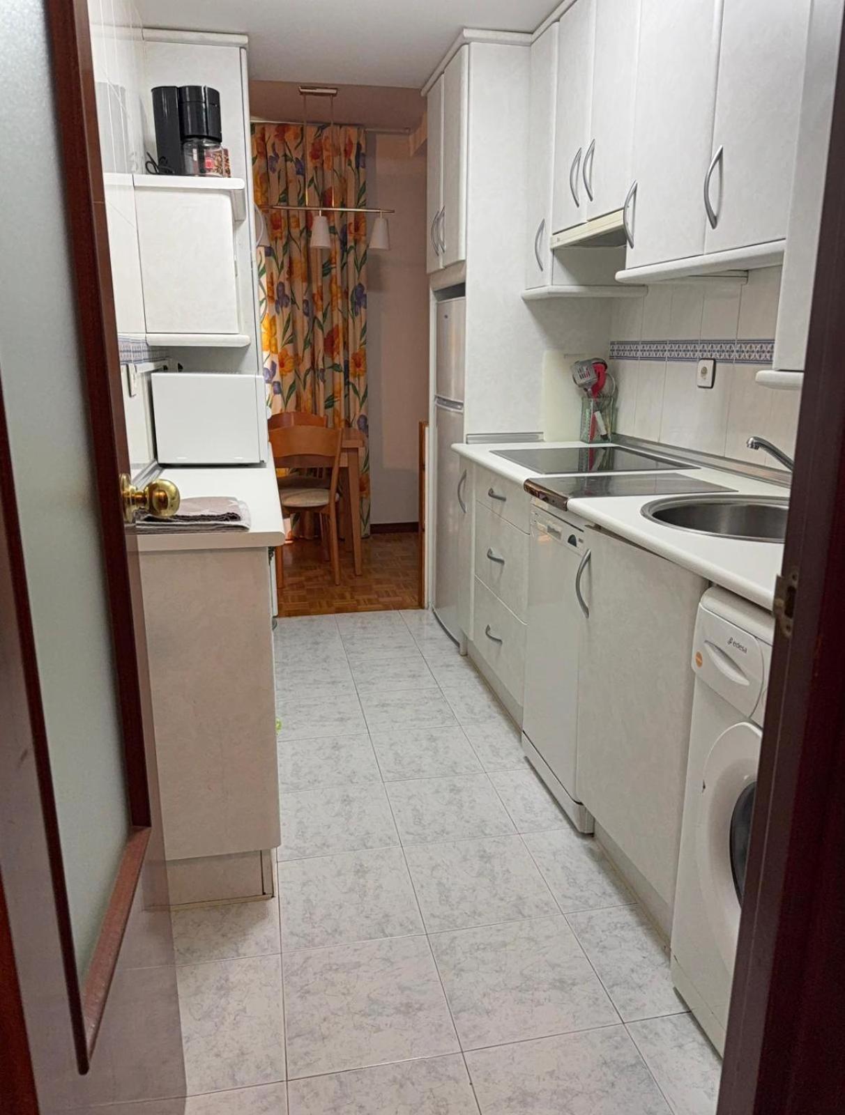 Апартаменты Duplex Con Jardin En Эскарай Экстерьер фото